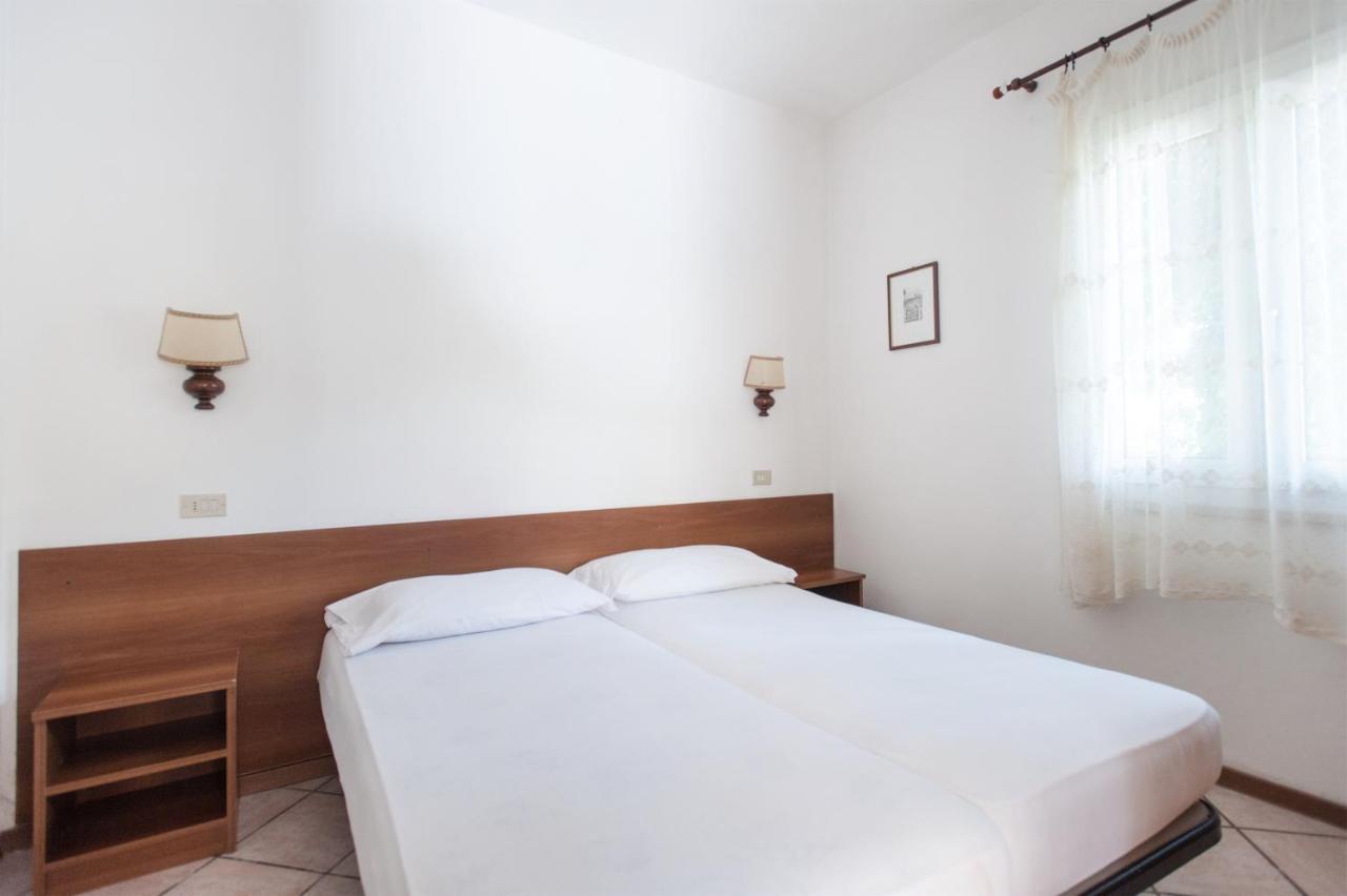 Casa Doppia Apartment Torbole Sul Garda Bagian luar foto
