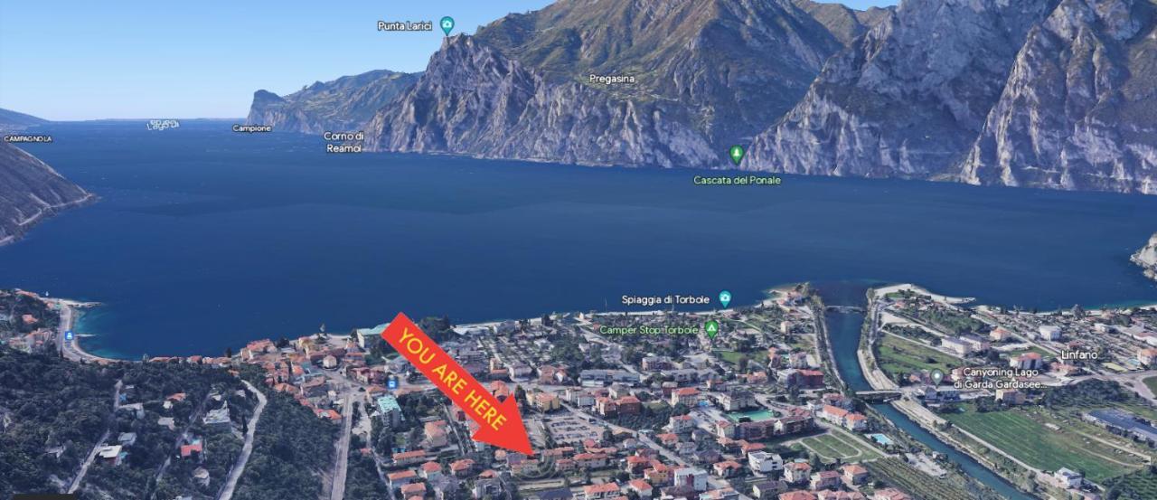 Casa Doppia Apartment Torbole Sul Garda Bagian luar foto