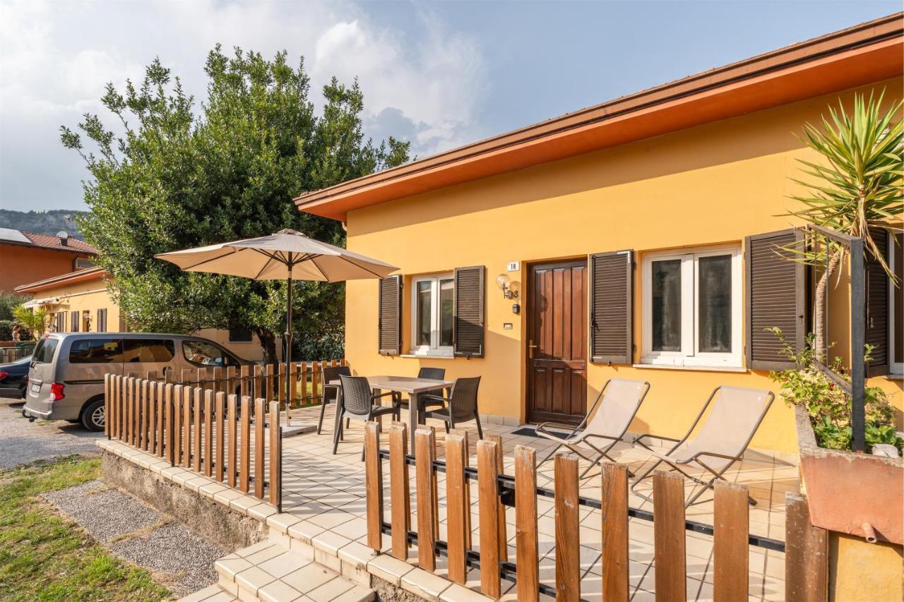 Casa Doppia Apartment Torbole Sul Garda Bagian luar foto